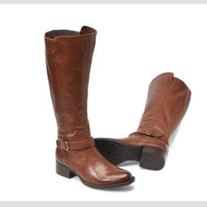 Born Full Grain Leather Cosna Boots 7.5 in Luggage Brown